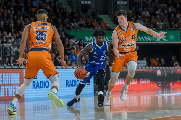 这种精神正 这种精神正