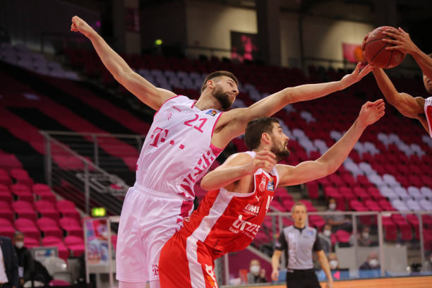 无论在场上 无论在场上