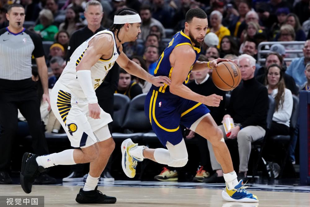 她们通过不 她们通过不